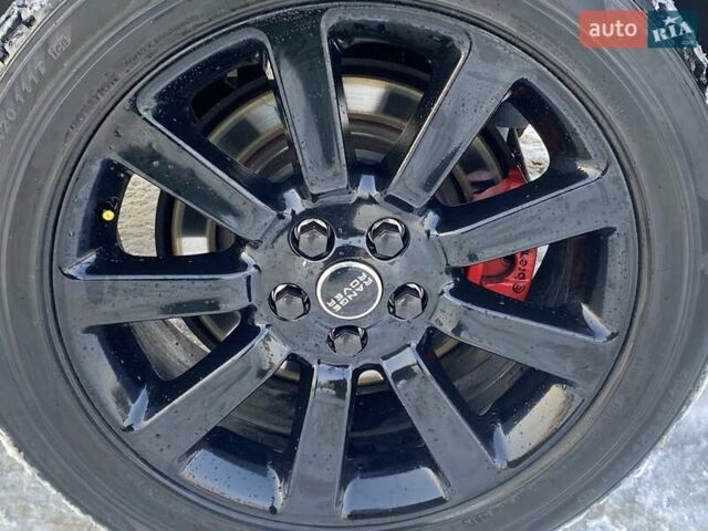 Чорний Ленд Ровер Рендж Ровер, об'ємом двигуна 4.2 л та пробігом 238 тис. км за 11000 $, фото 10 на Automoto.ua