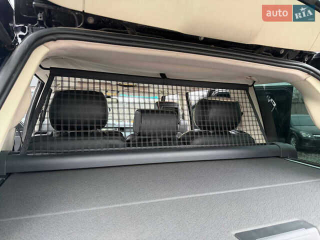 Чорний Ленд Ровер Рендж Ровер, об'ємом двигуна 4.2 л та пробігом 230 тис. км за 12200 $, фото 40 на Automoto.ua