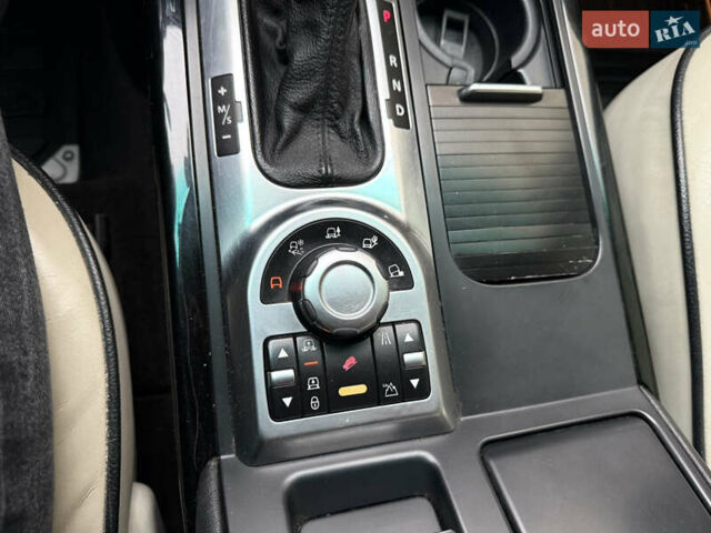 Чорний Ленд Ровер Рендж Ровер, об'ємом двигуна 4.2 л та пробігом 266 тис. км за 8350 $, фото 13 на Automoto.ua