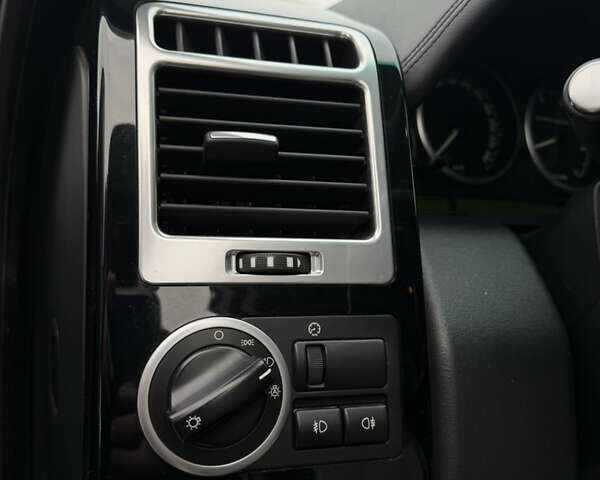 Чорний Ленд Ровер Рендж Ровер, об'ємом двигуна 4.2 л та пробігом 236 тис. км за 12999 $, фото 23 на Automoto.ua