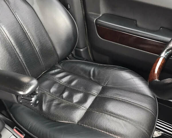 Чорний Ленд Ровер Рендж Ровер, об'ємом двигуна 4.2 л та пробігом 146 тис. км за 15000 $, фото 24 на Automoto.ua