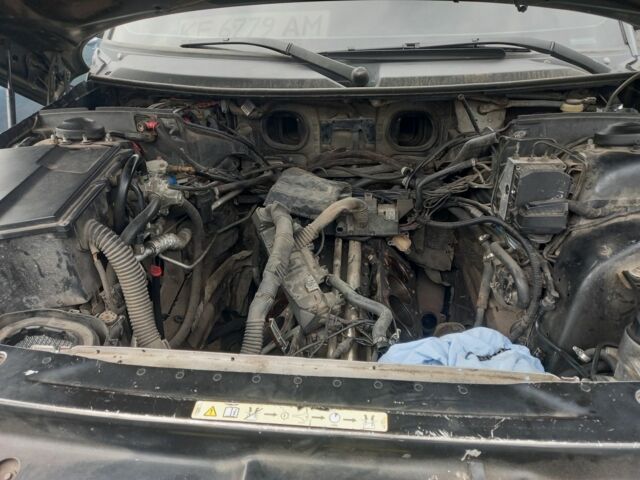 Чорний Ленд Ровер Рендж Ровер, об'ємом двигуна 4.2 л та пробігом 180 тис. км за 5200 $, фото 7 на Automoto.ua