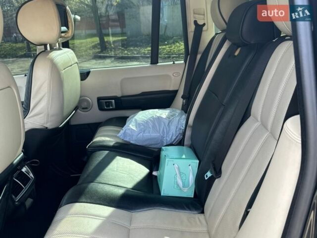 Чорний Ленд Ровер Рендж Ровер, об'ємом двигуна 4.2 л та пробігом 350 тис. км за 11500 $, фото 8 на Automoto.ua