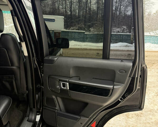 Черный Ленд Ровер Рендж Ровер, объемом двигателя 4.2 л и пробегом 223 тыс. км за 15999 $, фото 22 на Automoto.ua