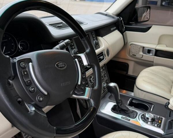 Черный Ленд Ровер Рендж Ровер, объемом двигателя 4.2 л и пробегом 178 тыс. км за 13000 $, фото 2 на Automoto.ua