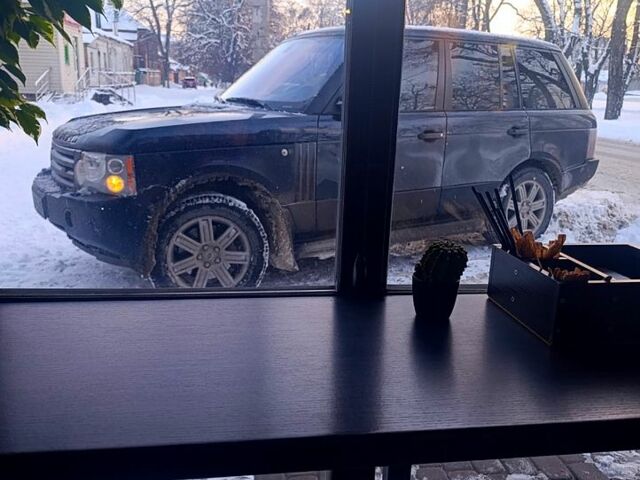 Чорний Ленд Ровер Рендж Ровер, об'ємом двигуна 3.6 л та пробігом 300 тис. км за 13500 $, фото 2 на Automoto.ua
