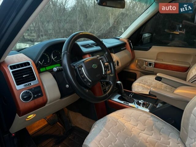 Чорний Ленд Ровер Рендж Ровер, об'ємом двигуна 4.39 л та пробігом 220 тис. км за 12300 $, фото 31 на Automoto.ua