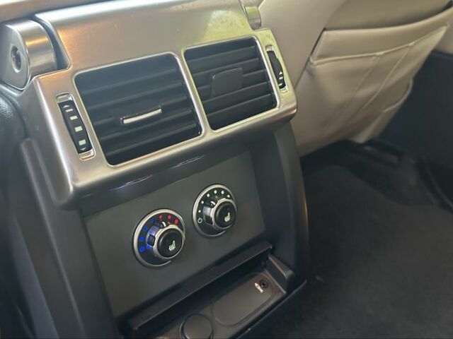 Ленд Ровер Рендж Ровер 2007 у Борисполе на Automoto.ua Чорний Ленд Ровер Рендж Ровер, об'ємом двигуна 4.2 л та пробігом 320 тис. км за 9500 $, фото 6 на Automoto.ua