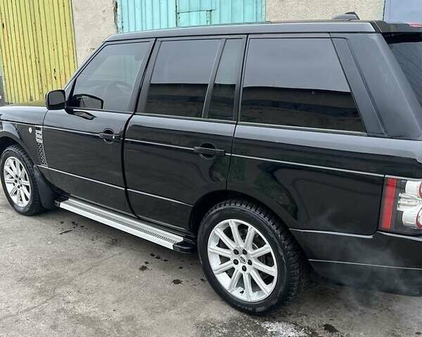 Черный Ленд Ровер Рендж Ровер, объемом двигателя 4.2 л и пробегом 235 тыс. км за 12000 $, фото 6 на Automoto.ua
