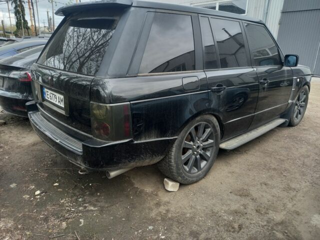 Чорний Ленд Ровер Рендж Ровер, об'ємом двигуна 4.2 л та пробігом 180 тис. км за 5200 $, фото 1 на Automoto.ua