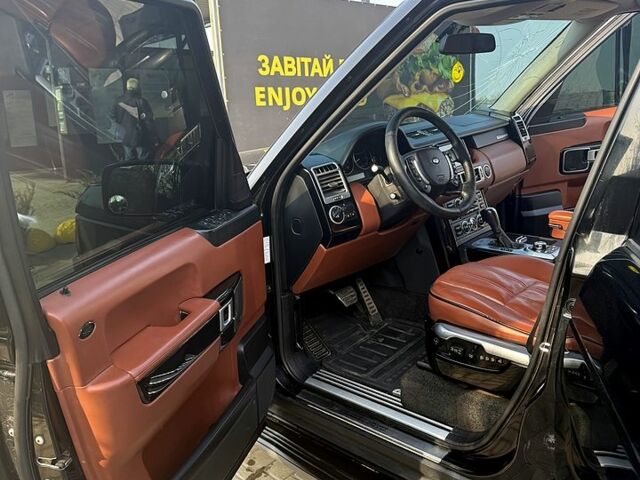 Чорний Ленд Ровер Рендж Ровер, об'ємом двигуна 4.2 л та пробігом 271 тис. км за 15000 $, фото 6 на Automoto.ua