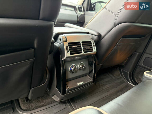 Чорний Ленд Ровер Рендж Ровер, об'ємом двигуна 4.2 л та пробігом 236 тис. км за 12999 $, фото 38 на Automoto.ua