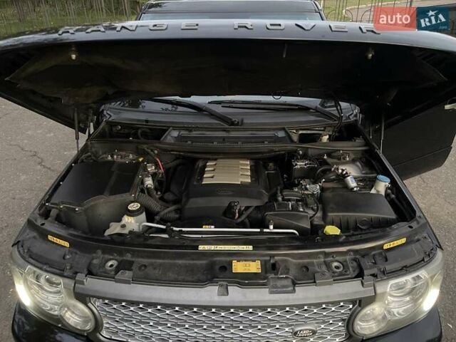 Черный Ленд Ровер Рендж Ровер, объемом двигателя 4.4 л и пробегом 495 тыс. км за 9990 $, фото 30 на Automoto.ua