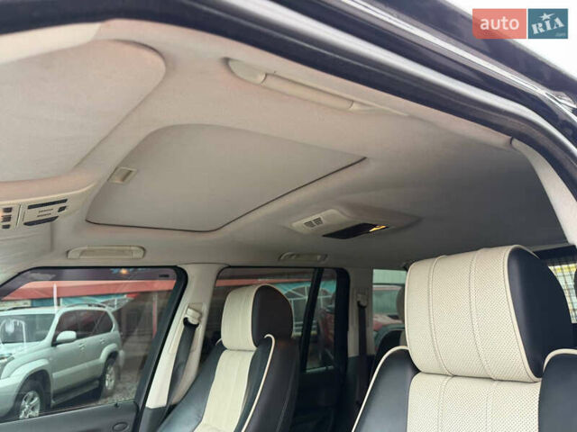 Чорний Ленд Ровер Рендж Ровер, об'ємом двигуна 4.2 л та пробігом 230 тис. км за 12200 $, фото 28 на Automoto.ua