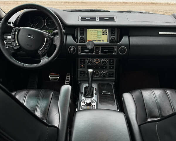 Черный Ленд Ровер Рендж Ровер, объемом двигателя 4.2 л и пробегом 223 тыс. км за 15999 $, фото 23 на Automoto.ua