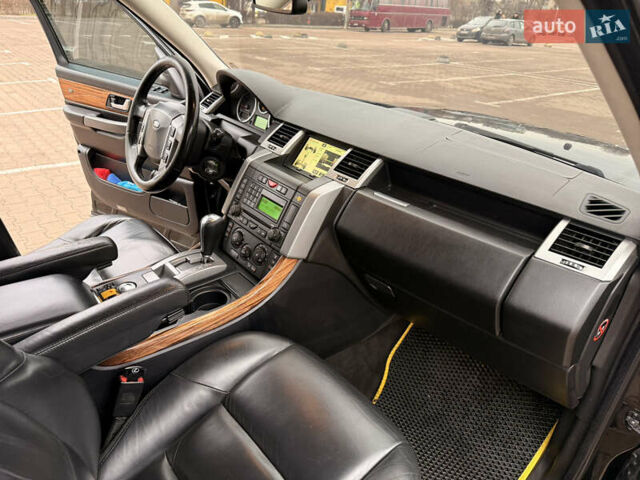 Чорний Ленд Ровер Рендж Ровер, об'ємом двигуна 4.2 л та пробігом 210 тис. км за 9900 $, фото 36 на Automoto.ua
