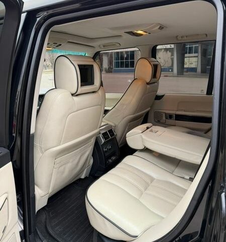 Черный Ленд Ровер Рендж Ровер, объемом двигателя 4.2 л и пробегом 178 тыс. км за 13000 $, фото 20 на Automoto.ua