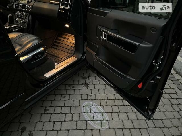 Черный Ленд Ровер Рендж Ровер, объемом двигателя 4.2 л и пробегом 190 тыс. км за 12000 $, фото 41 на Automoto.ua