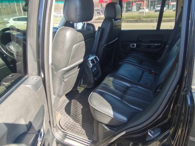 Чорний Ленд Ровер Рендж Ровер, об'ємом двигуна 3.6 л та пробігом 200 тис. км за 10600 $, фото 5 на Automoto.ua