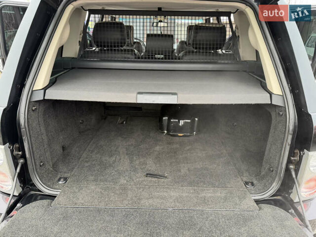 Чорний Ленд Ровер Рендж Ровер, об'ємом двигуна 4.2 л та пробігом 236 тис. км за 12999 $, фото 47 на Automoto.ua