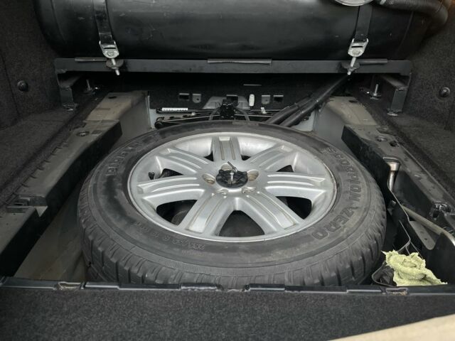 Чорний Ленд Ровер Рендж Ровер, об'ємом двигуна 4.4 л та пробігом 485 тис. км за 9990 $, фото 9 на Automoto.ua