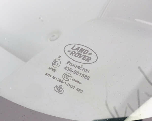 Чорний Ленд Ровер Рендж Ровер, об'ємом двигуна 4.2 л та пробігом 146 тис. км за 15000 $, фото 31 на Automoto.ua