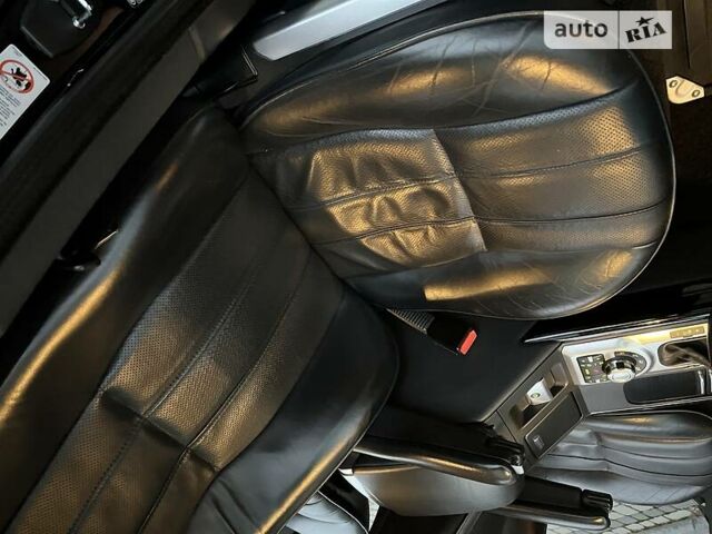 Черный Ленд Ровер Рендж Ровер, объемом двигателя 4.2 л и пробегом 190 тыс. км за 12000 $, фото 2 на Automoto.ua