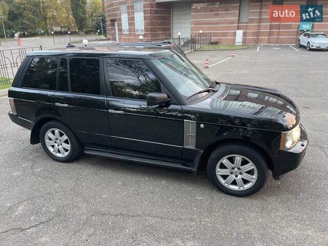 Черный Ленд Ровер Рендж Ровер, объемом двигателя 4.4 л и пробегом 495 тыс. км за 9990 $, фото 5 на Automoto.ua