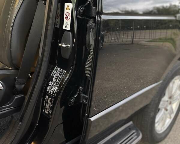 Черный Ленд Ровер Рендж Ровер, объемом двигателя 4.4 л и пробегом 495 тыс. км за 9990 $, фото 31 на Automoto.ua