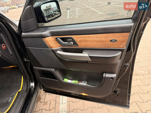 Чорний Ленд Ровер Рендж Ровер, об'ємом двигуна 4.2 л та пробігом 210 тис. км за 9900 $, фото 34 на Automoto.ua