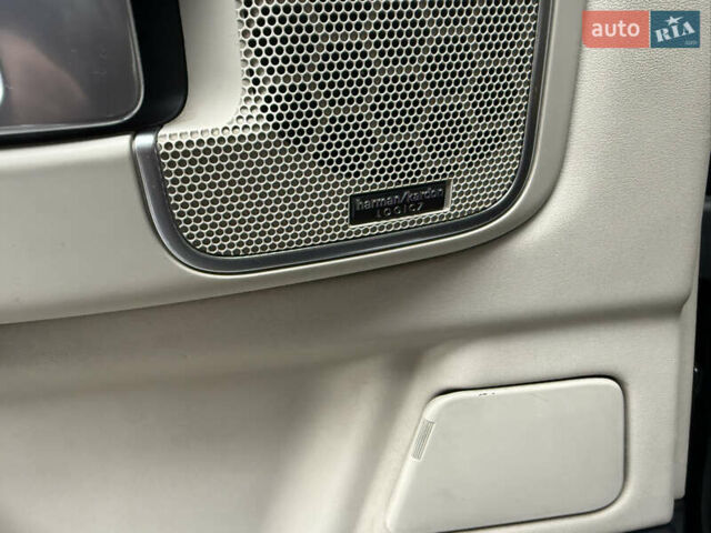 Чорний Ленд Ровер Рендж Ровер, об'ємом двигуна 4.2 л та пробігом 266 тис. км за 8350 $, фото 55 на Automoto.ua