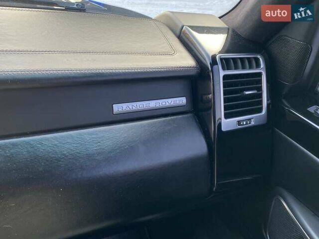 Чорний Ленд Ровер Рендж Ровер, об'ємом двигуна 4.2 л та пробігом 238 тис. км за 11000 $, фото 33 на Automoto.ua
