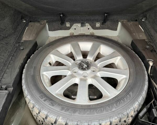 Черный Ленд Ровер Рендж Ровер, объемом двигателя 4.2 л и пробегом 178 тыс. км за 13000 $, фото 4 на Automoto.ua