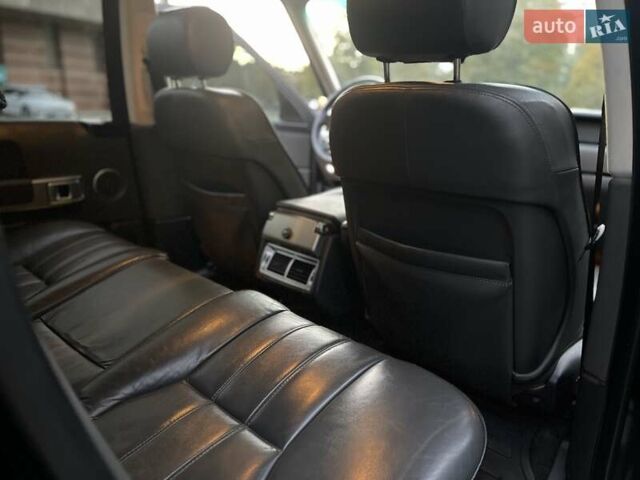 Черный Ленд Ровер Рендж Ровер, объемом двигателя 4.4 л и пробегом 495 тыс. км за 9990 $, фото 19 на Automoto.ua