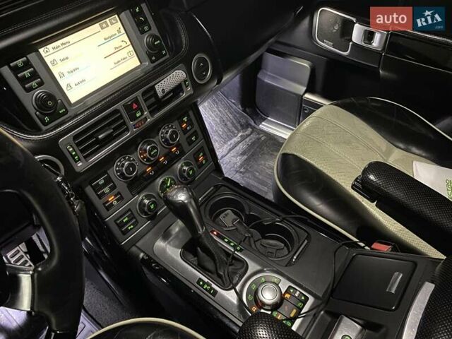 Черный Ленд Ровер Рендж Ровер, объемом двигателя 4.2 л и пробегом 238 тыс. км за 11500 $, фото 17 на Automoto.ua