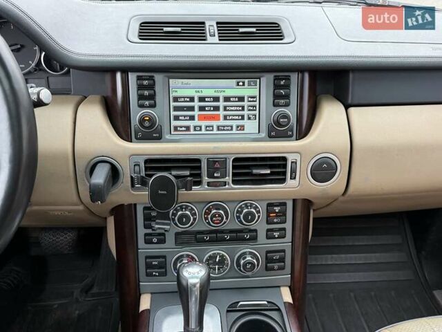 Черный Ленд Ровер Рендж Ровер, объемом двигателя 3.6 л и пробегом 319 тыс. км за 8500 $, фото 21 на Automoto.ua