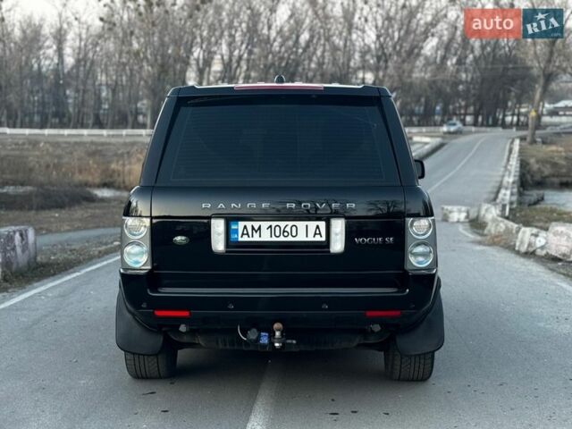 Чорний Ленд Ровер Рендж Ровер, об'ємом двигуна 4.39 л та пробігом 220 тис. км за 12300 $, фото 7 на Automoto.ua