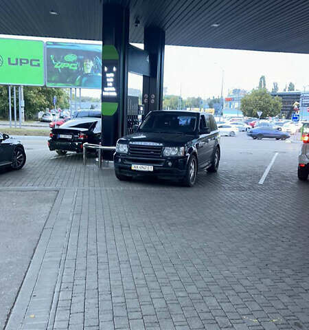 Черный Ленд Ровер Рендж Ровер, объемом двигателя 4.2 л и пробегом 250 тыс. км за 10300 $, фото 7 на Automoto.ua