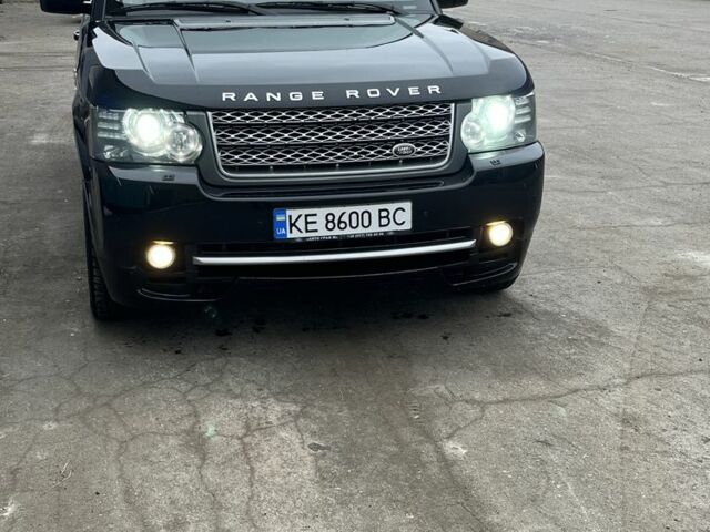 Черный Ленд Ровер Рендж Ровер, объемом двигателя 4.2 л и пробегом 235 тыс. км за 12000 $, фото 5 на Automoto.ua