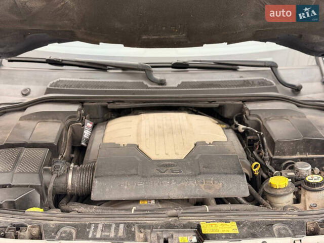 Чорний Ленд Ровер Рендж Ровер, об'ємом двигуна 4.2 л та пробігом 249 тис. км за 9400 $, фото 32 на Automoto.ua