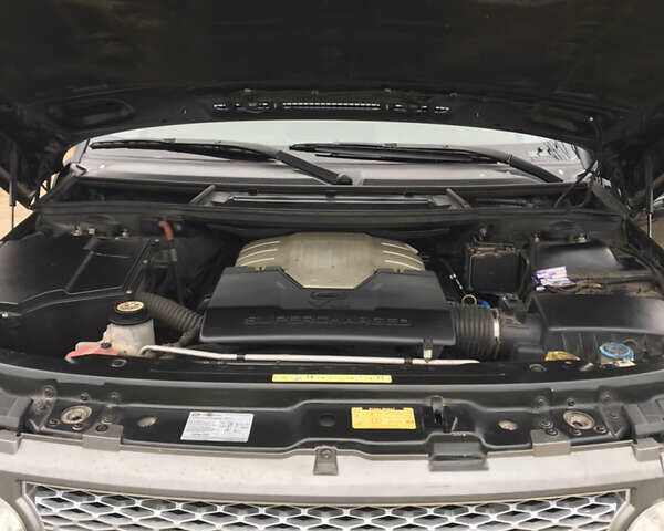 Чорний Ленд Ровер Рендж Ровер, об'ємом двигуна 4.2 л та пробігом 146 тис. км за 15000 $, фото 25 на Automoto.ua