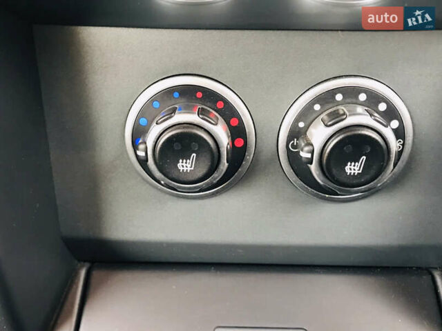 Чорний Ленд Ровер Рендж Ровер, об'ємом двигуна 4.2 л та пробігом 146 тис. км за 15000 $, фото 19 на Automoto.ua