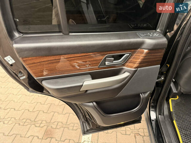 Чорний Ленд Ровер Рендж Ровер, об'ємом двигуна 4.2 л та пробігом 210 тис. км за 9900 $, фото 28 на Automoto.ua