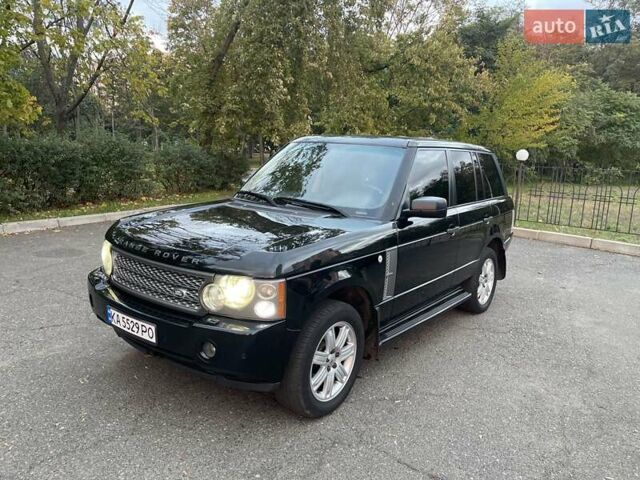 Черный Ленд Ровер Рендж Ровер, объемом двигателя 4.4 л и пробегом 495 тыс. км за 9990 $, фото 1 на Automoto.ua