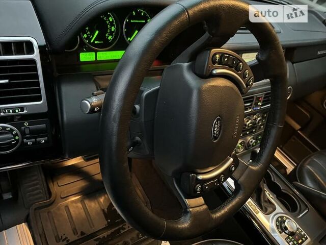 Черный Ленд Ровер Рендж Ровер, объемом двигателя 4.2 л и пробегом 190 тыс. км за 12000 $, фото 28 на Automoto.ua