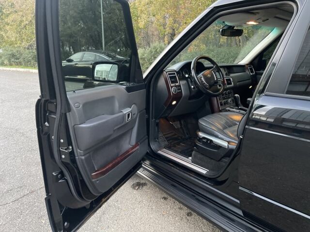 Чорний Ленд Ровер Рендж Ровер, об'ємом двигуна 4.4 л та пробігом 485 тис. км за 9990 $, фото 10 на Automoto.ua