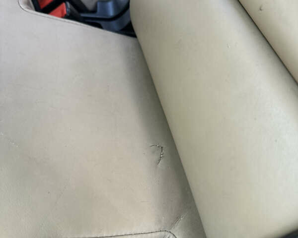 Черный Ленд Ровер Рендж Ровер, объемом двигателя 3.6 л и пробегом 294 тыс. км за 11000 $, фото 16 на Automoto.ua