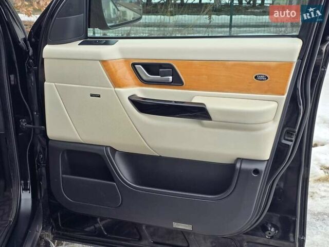 Черный Ленд Ровер Рендж Ровер, объемом двигателя 4.2 л и пробегом 240 тыс. км за 7999 $, фото 44 на Automoto.ua