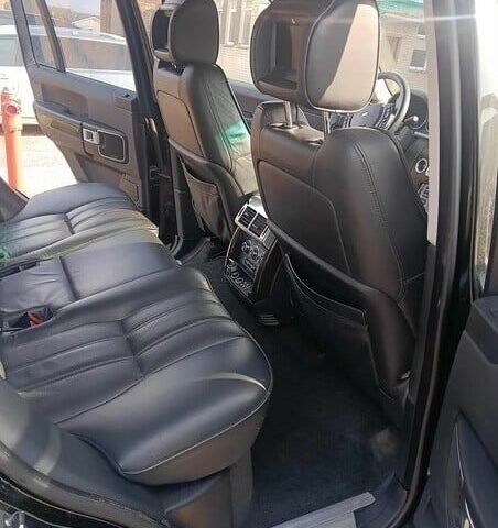 Чорний Ленд Ровер Рендж Ровер, об'ємом двигуна 3.6 л та пробігом 236 тис. км за 3200 $, фото 5 на Automoto.ua