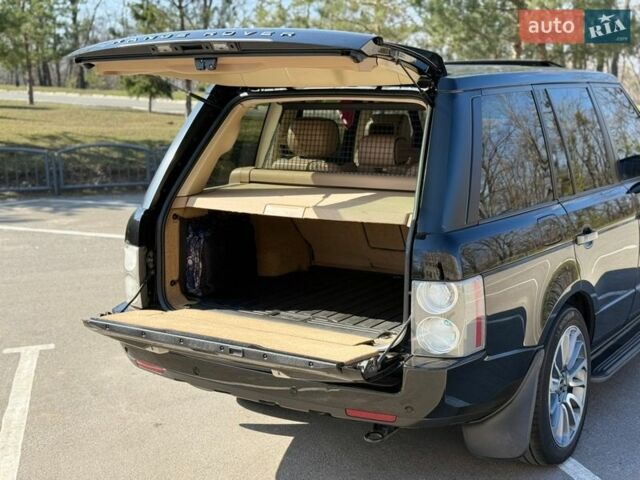 Чорний Ленд Ровер Рендж Ровер, об'ємом двигуна 3.63 л та пробігом 251 тис. км за 13500 $, фото 38 на Automoto.ua